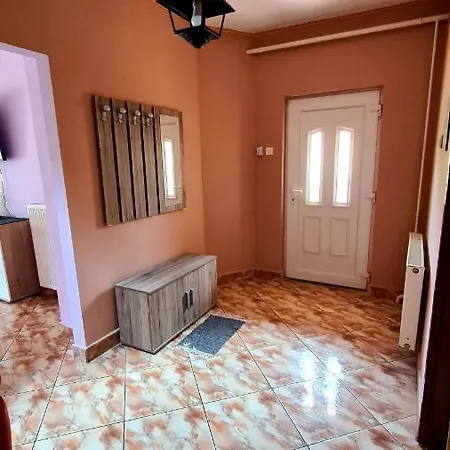 Veronika Guest house Dravatamasi