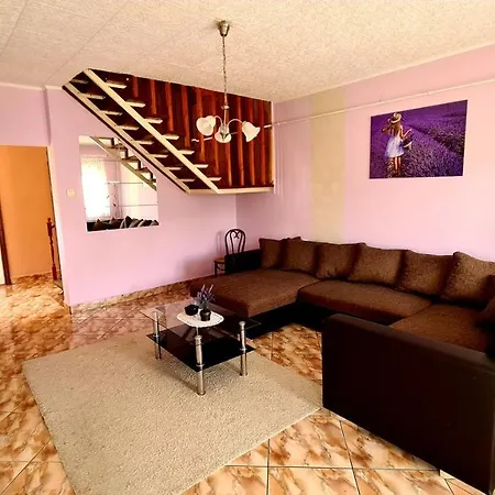Guest house Veronika Dravatamasi