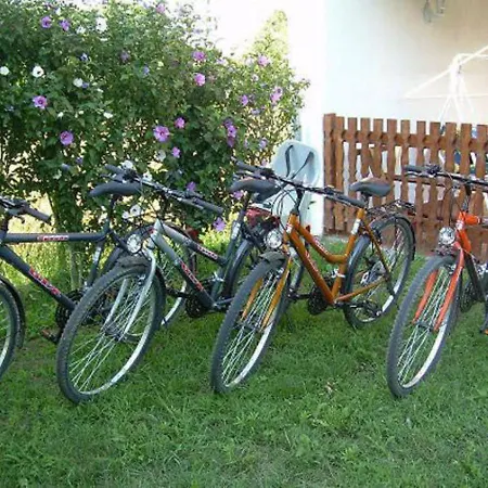 Veronika Guest house